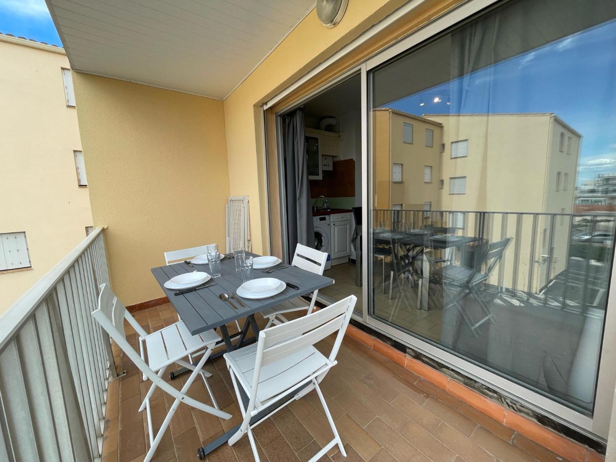 Agreable Avec Place De Parking Privatif * Agde